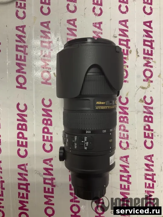 Объектив Nikon nikkor