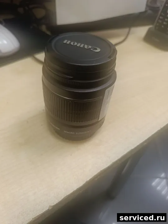 Объектив Canon N118