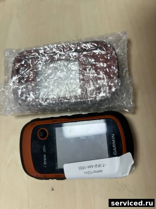 Навигатор Garmin etrex 20