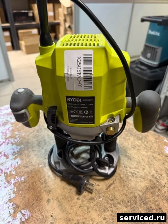 Фрезер RYOBI ERT1400rv