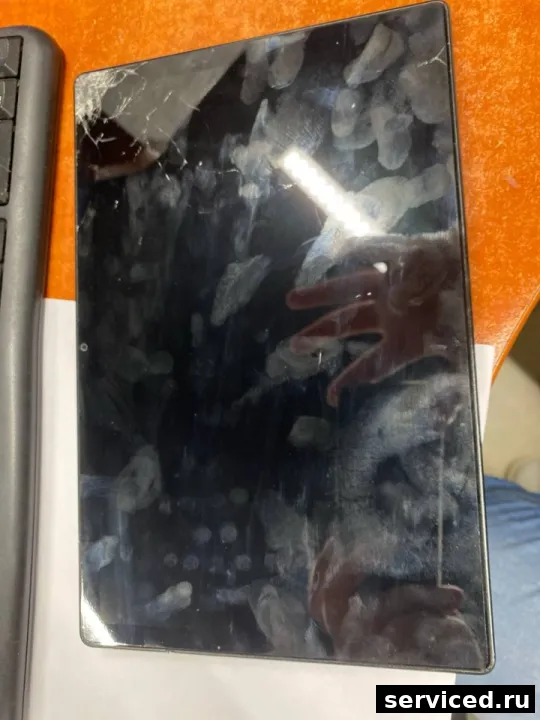 Планшетный компьютер Samsung sm-x205