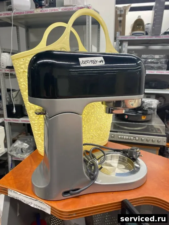 Кухонный комбайн Kenwood kmx75