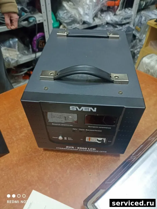 ИБП Sven AVR-5000LCD