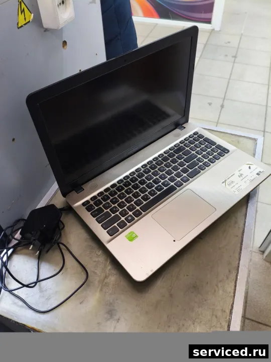 Ноутбук Asus X541U