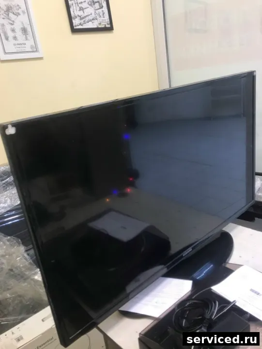 LCD/TFT телевизор 33-40" Samsung UE40EH5007K